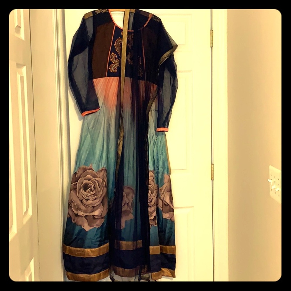 Rose print Anarkali!